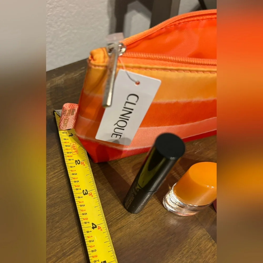 CLINIQUE 5 Piece Set NEW! - Picture 8 of 17